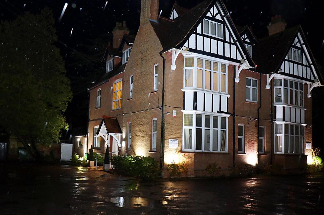 Gatwick Inn Horley Exterior foto