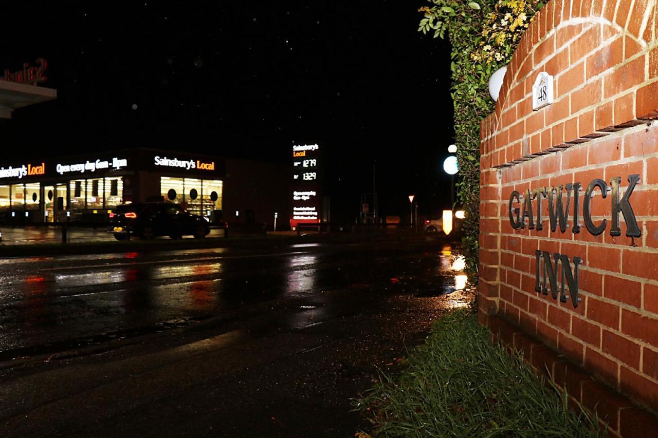 Gatwick Inn Horley Exterior foto